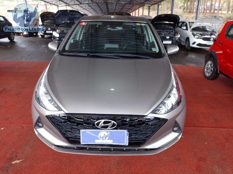 LOTE 22 HYUNDAI/HB2010TA EVOLUTI